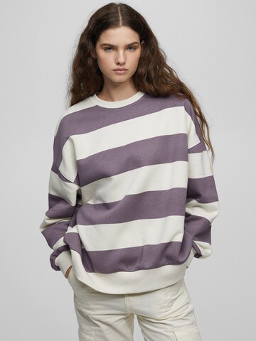 Pull&Bear Sweatshirt in Purple