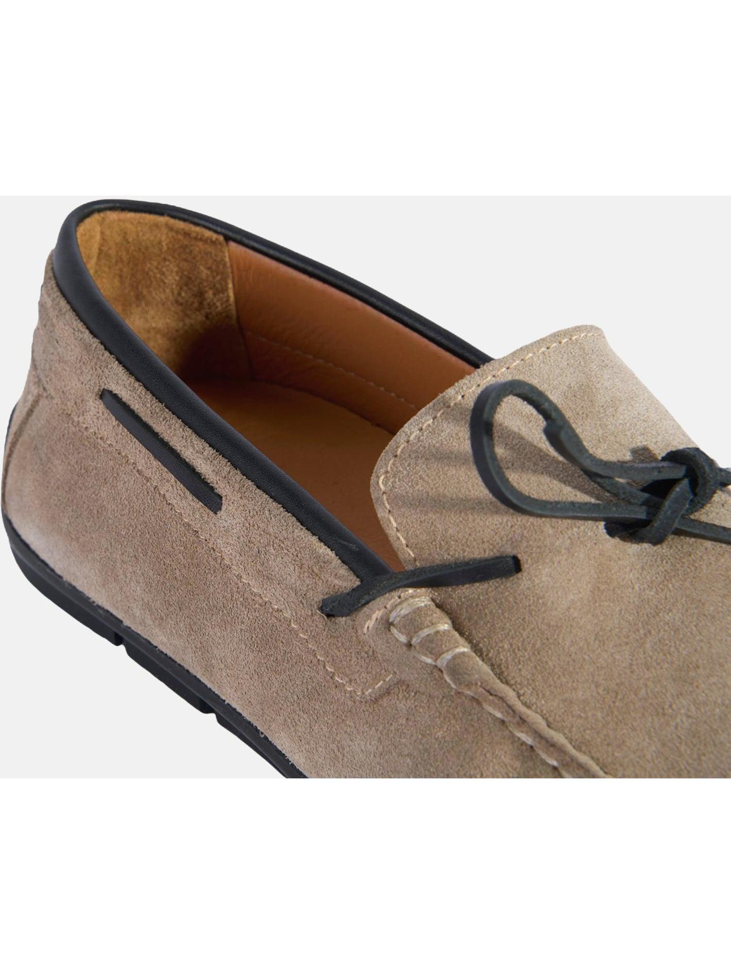 Desa Mokassin‌‌‌‌‌‌‌‌‌‌ in Beige