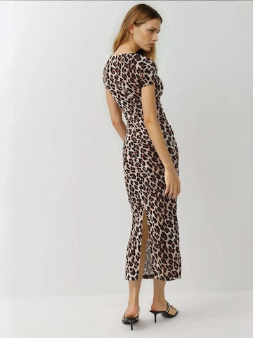 Hiccup - Vestido em castanho