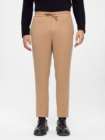 Antioch - regular Pantalón en beige