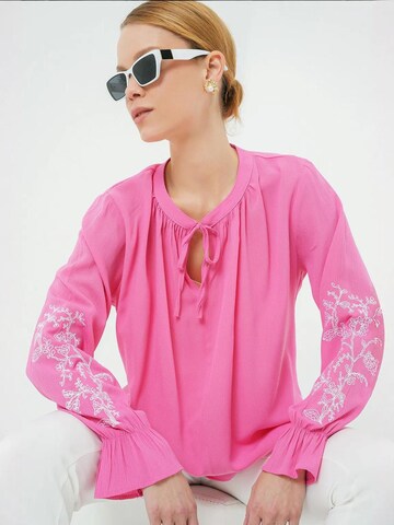 Camicia da donna di Bigdart in rosa