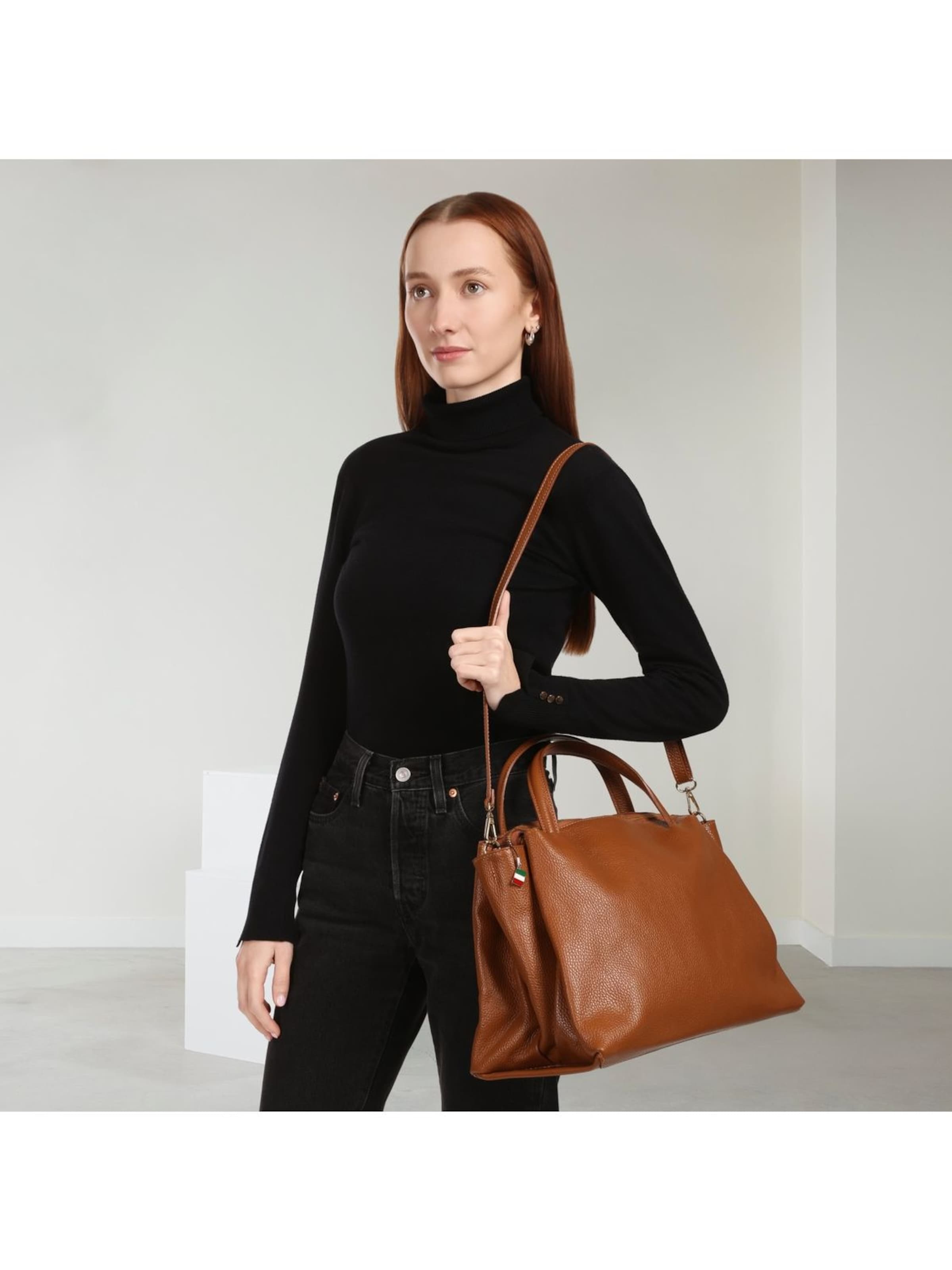 Florence Handbag in Brown