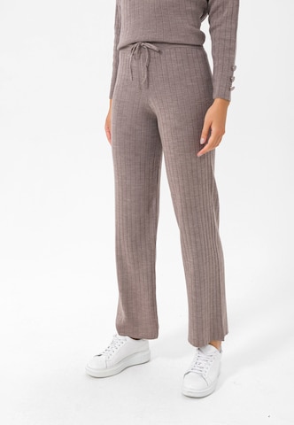 Jimmy Sanders Loungewear in Brown