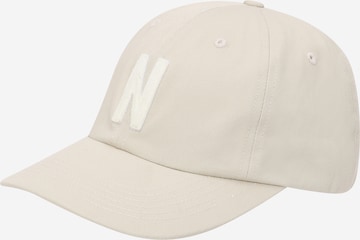 NORSE PROJECTS Cap in White: front