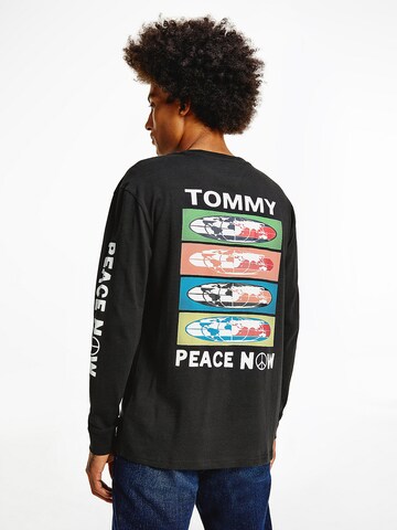 Tommy Jeans Póló 'Mono Positivity' - fekete