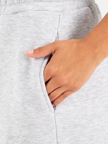 Smilodox Loose fit Trousers 'Zadie' in Grey