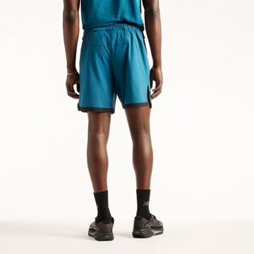 new balance Regular 'RC Essential Short 7"'. in Blau