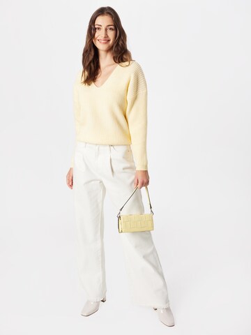 ABOUT YOU Sweater 'Nuria' in Yellow