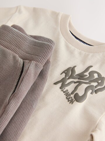 smALLSAINTS Комплект 'Orlando' в Бежевый