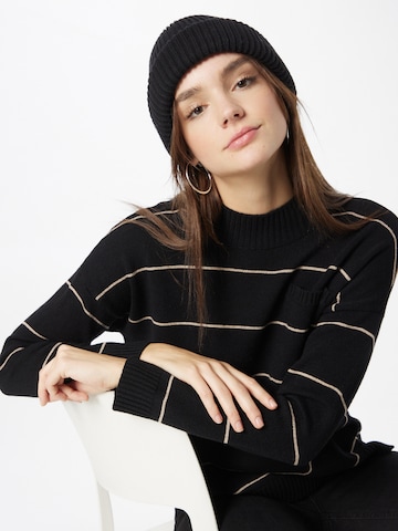 UNITED COLORS OF BENETTON Sweater in Black