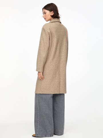 Pull&Bear Tussenmantel in Beige