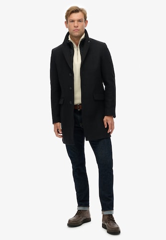 Superdry Tussenjas in Zwart