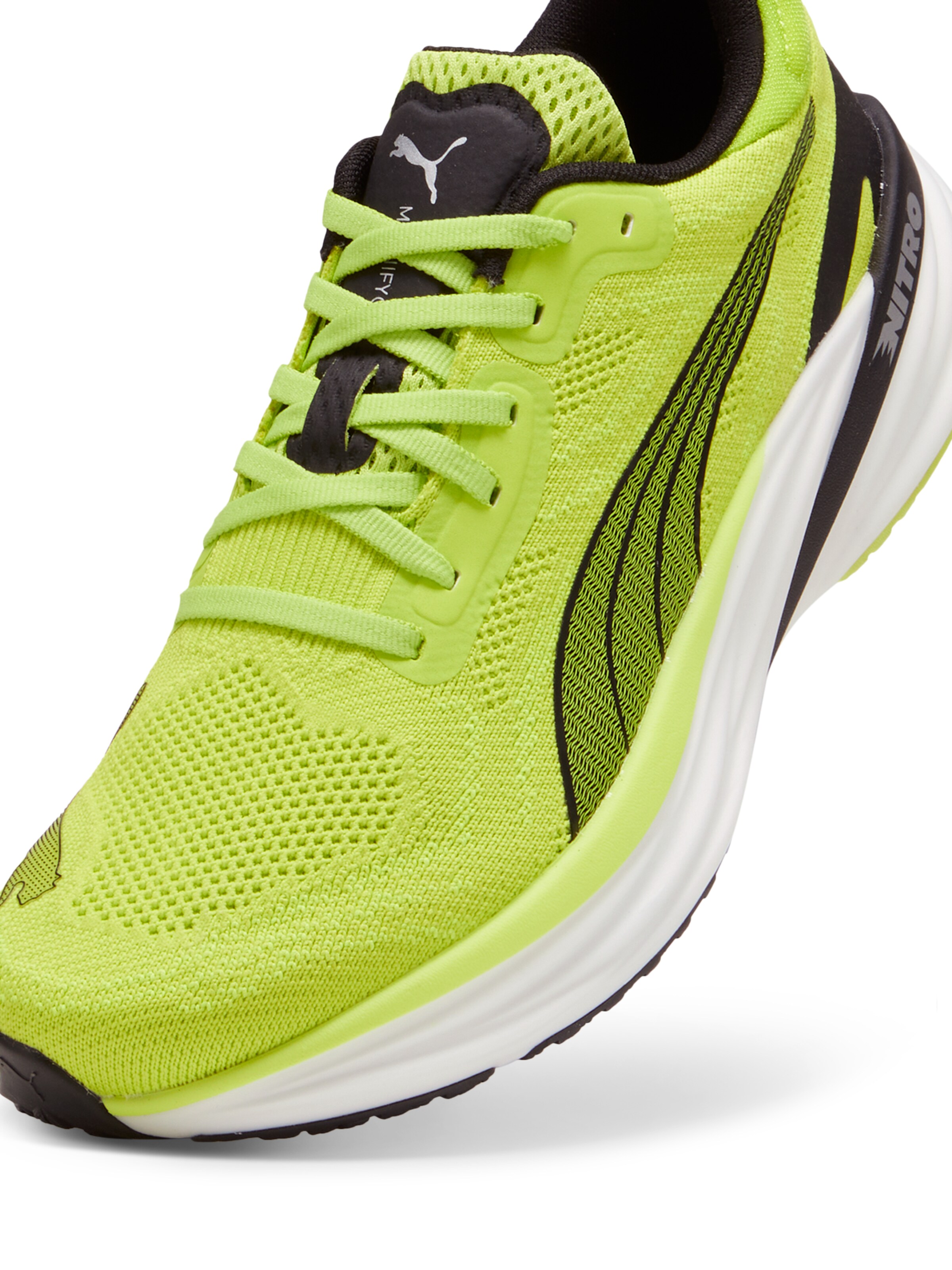 PUMA Laufschuh 'Magnify Nitro 2' in Grün