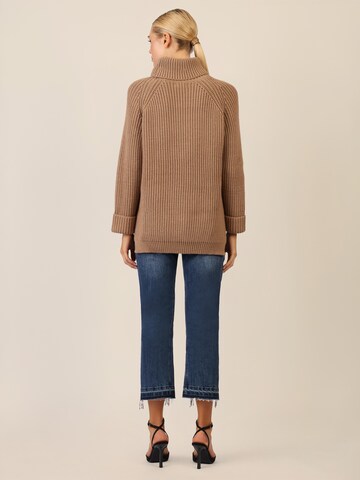 APART Pullover in Braun