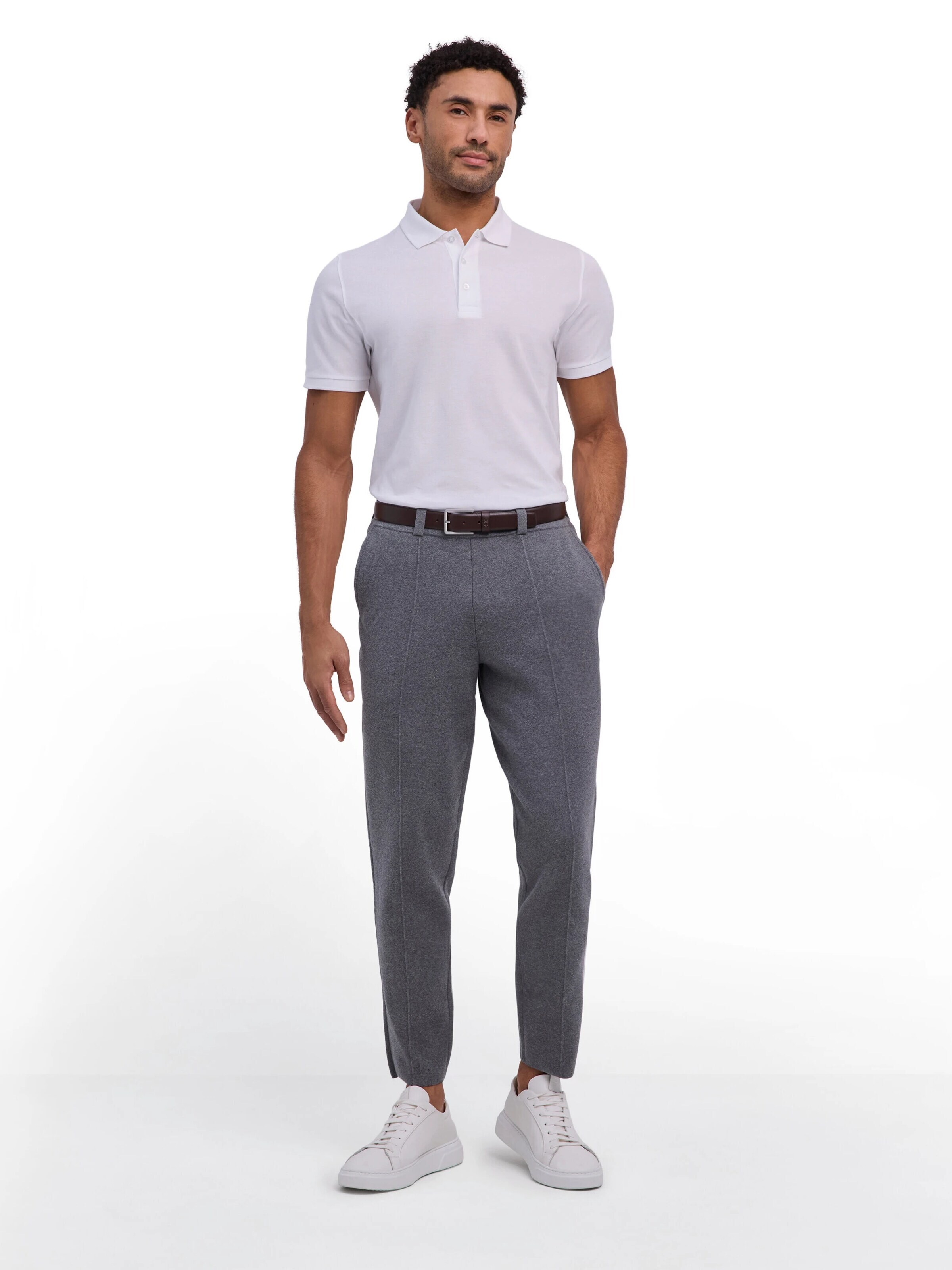 FALKE Regular Hose‌‌‌‌‌ in Grau