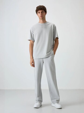 Tommy Life T-Shirts in Grau