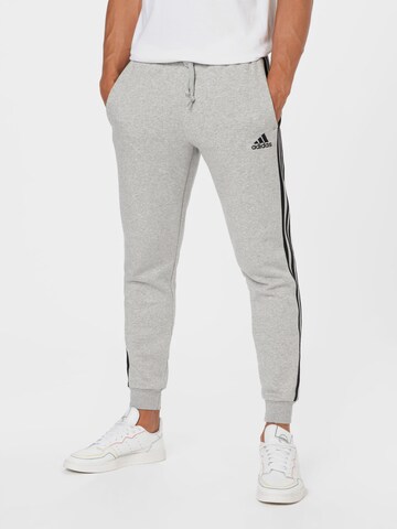 Effilé Pantalon de sport ADIDAS SPORTSWEAR en gris : devant