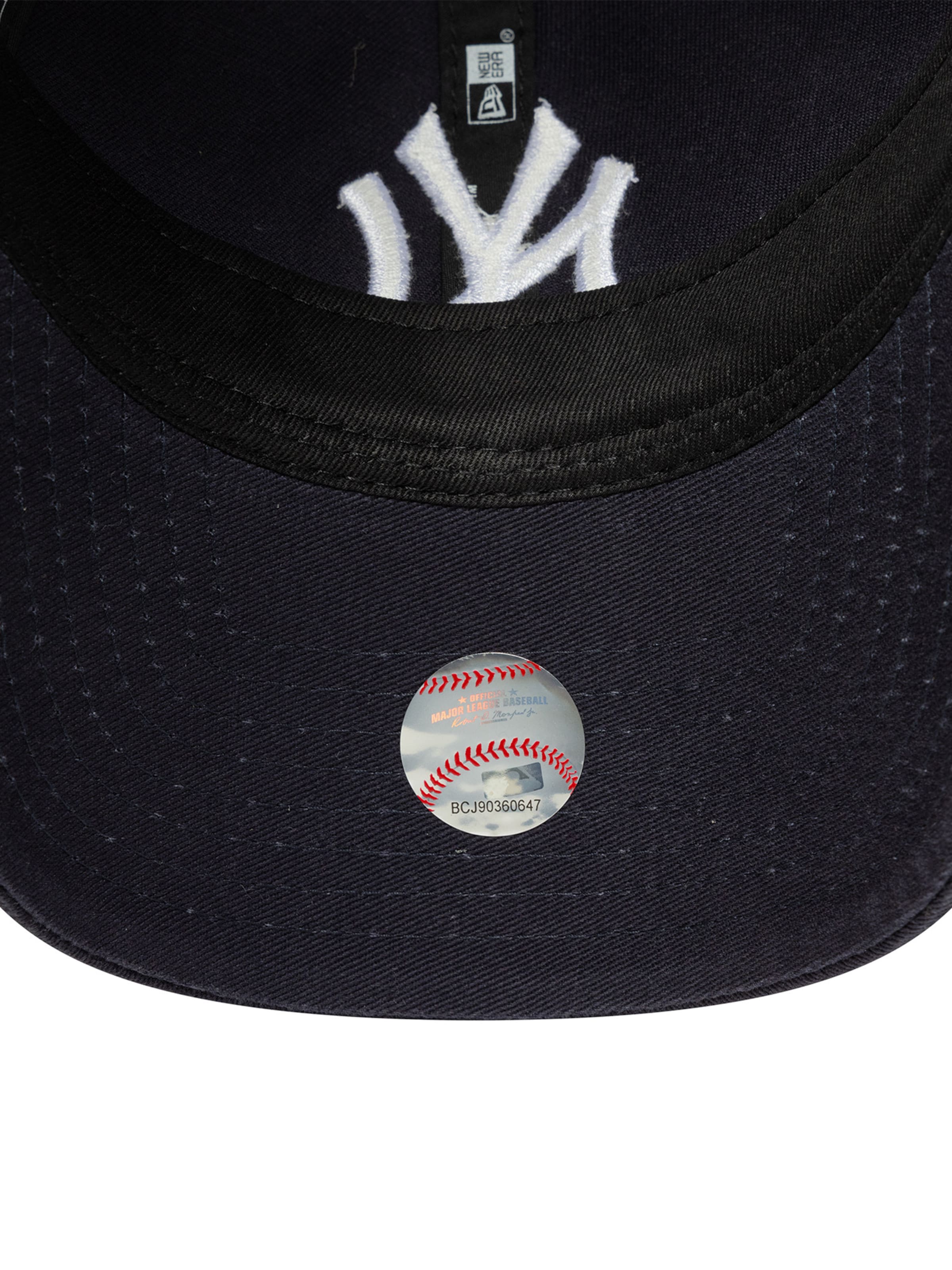 NEW ERA Pet '9TWENTY NEYYAN' in Zwart