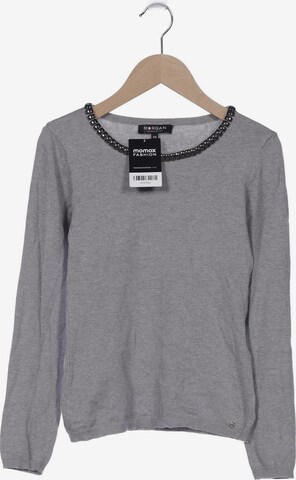 Morgan Sweater & Cardigan in XS in Grey: front