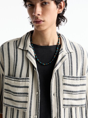 Pull&Bear Comfort Fit Skjorta i vit
