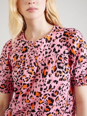 Marks & Spencer - Blusa em rosa