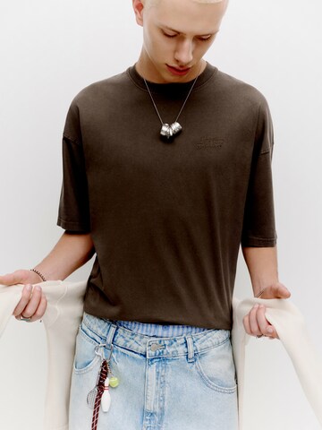 T-Shirt 'STWD' Pull&Bear en marron