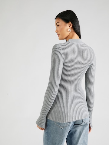 Pull-over Gina Tricot en gris