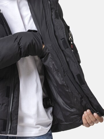 Veste d’hiver 'CM227 ' CIPO & BAXX en noir