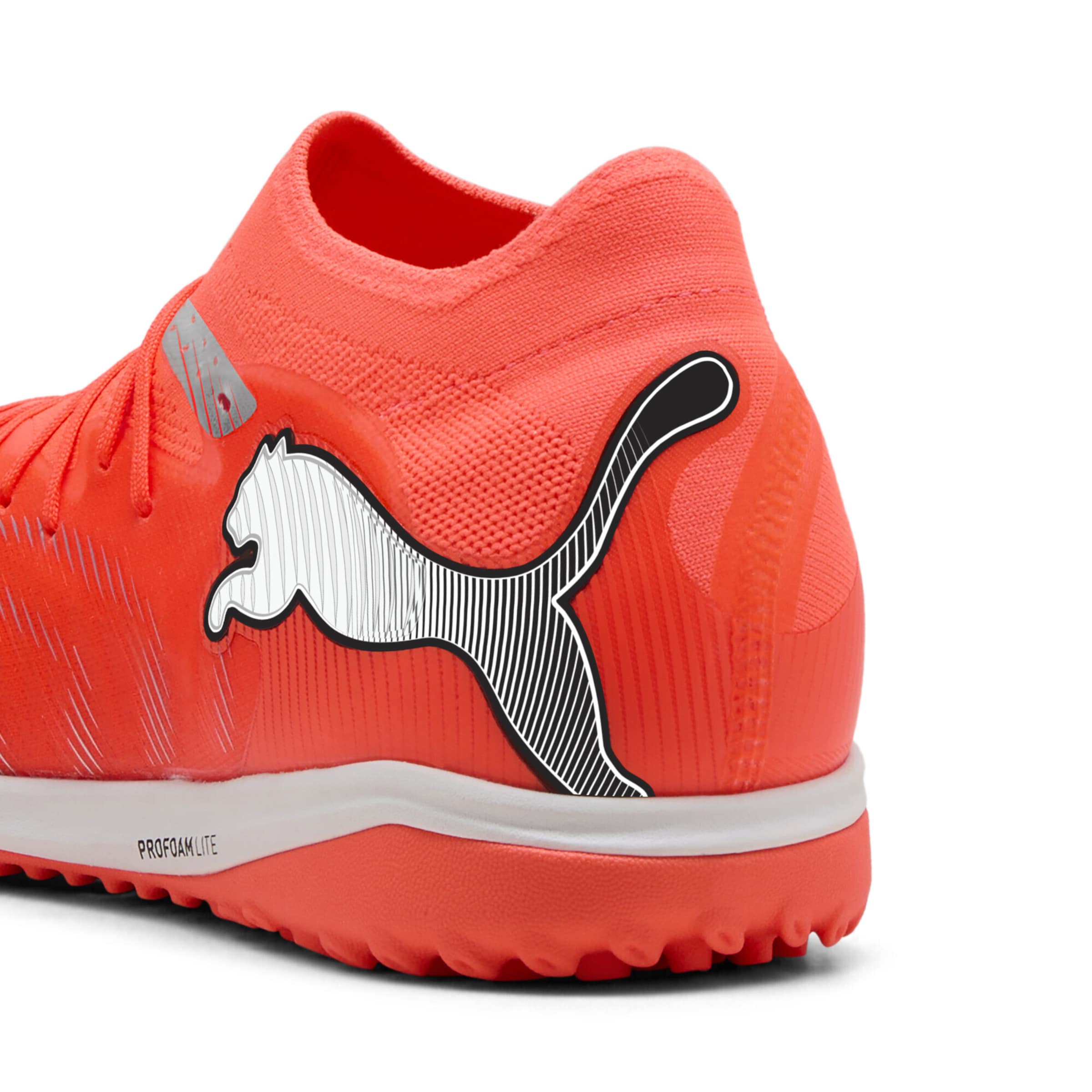 PUMA Soccer shoe 'Future 9 Pro' in Red