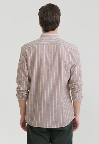 Coupe regular Chemise Felix Hardy en marron