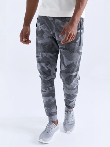 Tommy Life - Skinny Calças de desporto em cinzento