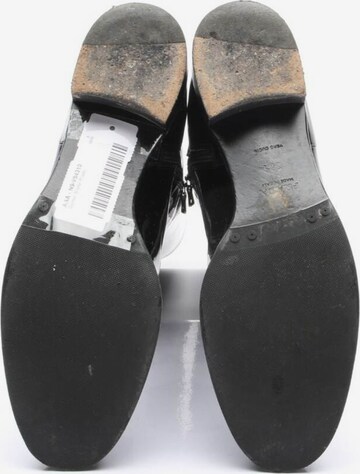 PRADA Stiefel 36,5 in Schwarz