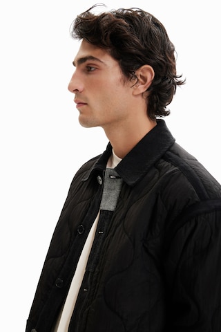 Desigual Prehodna jakna 'Maverik' | črna barva