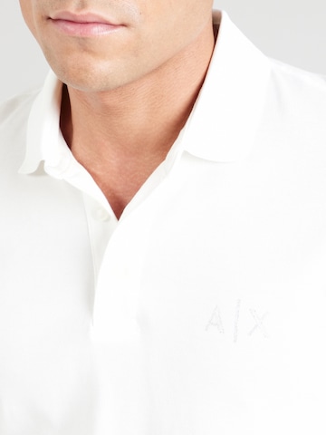 ARMANI EXCHANGE Футболка в Белый