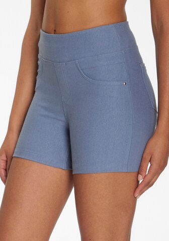 H.I.S Skinny Shorts in Blau