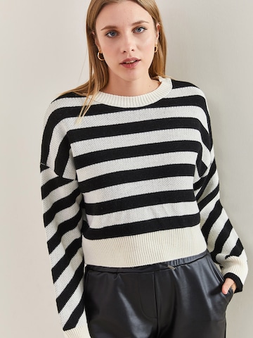 Bianco Lucci Свитер в Белый: спереди