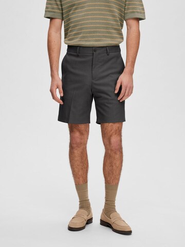 SELECTED HOMME Regular Shorts 'Adam' in Schwarz: predná strana