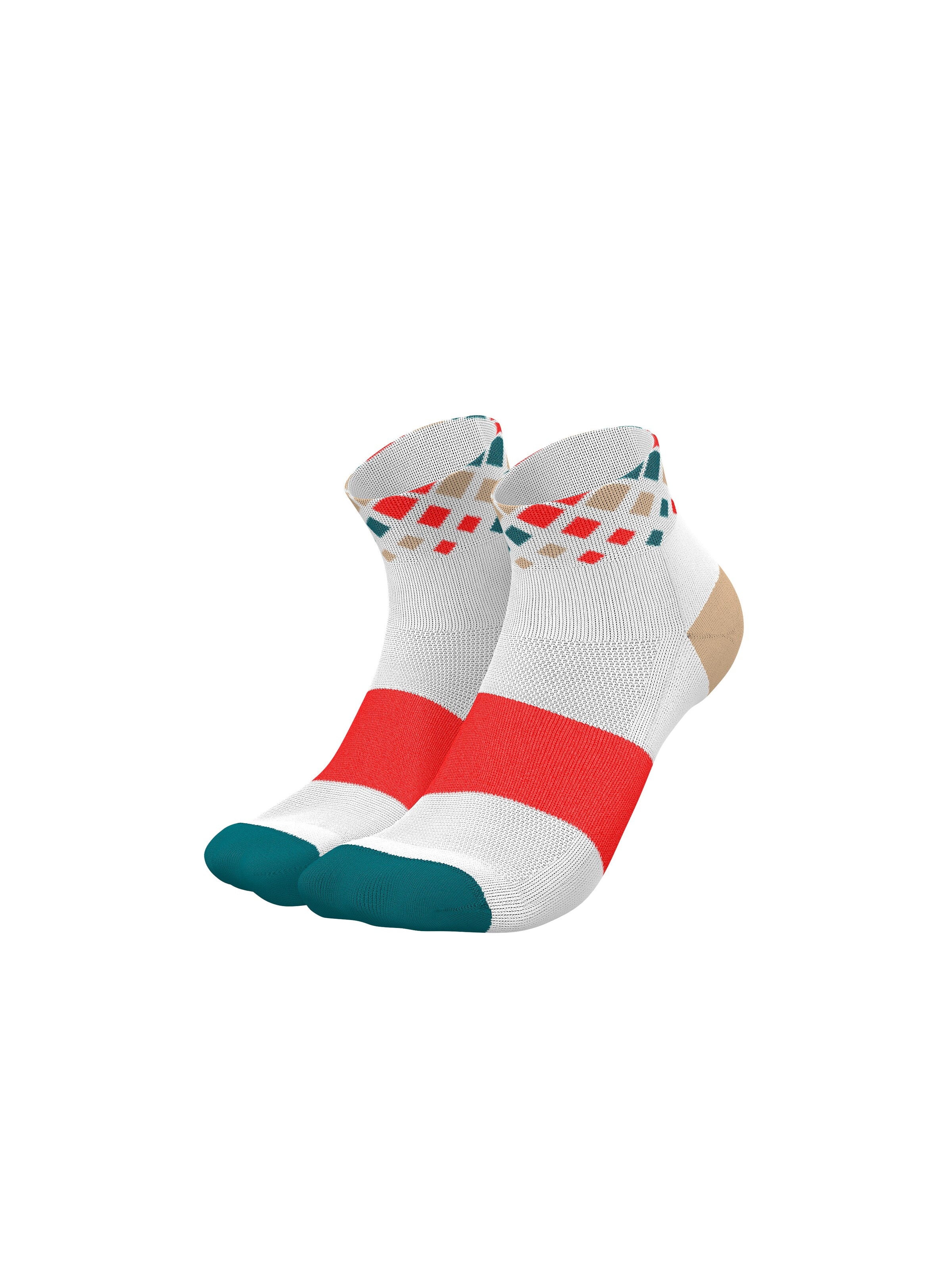 INCYLENCE Athletic Socks 'CRYSTALS SHORT' in Red: front