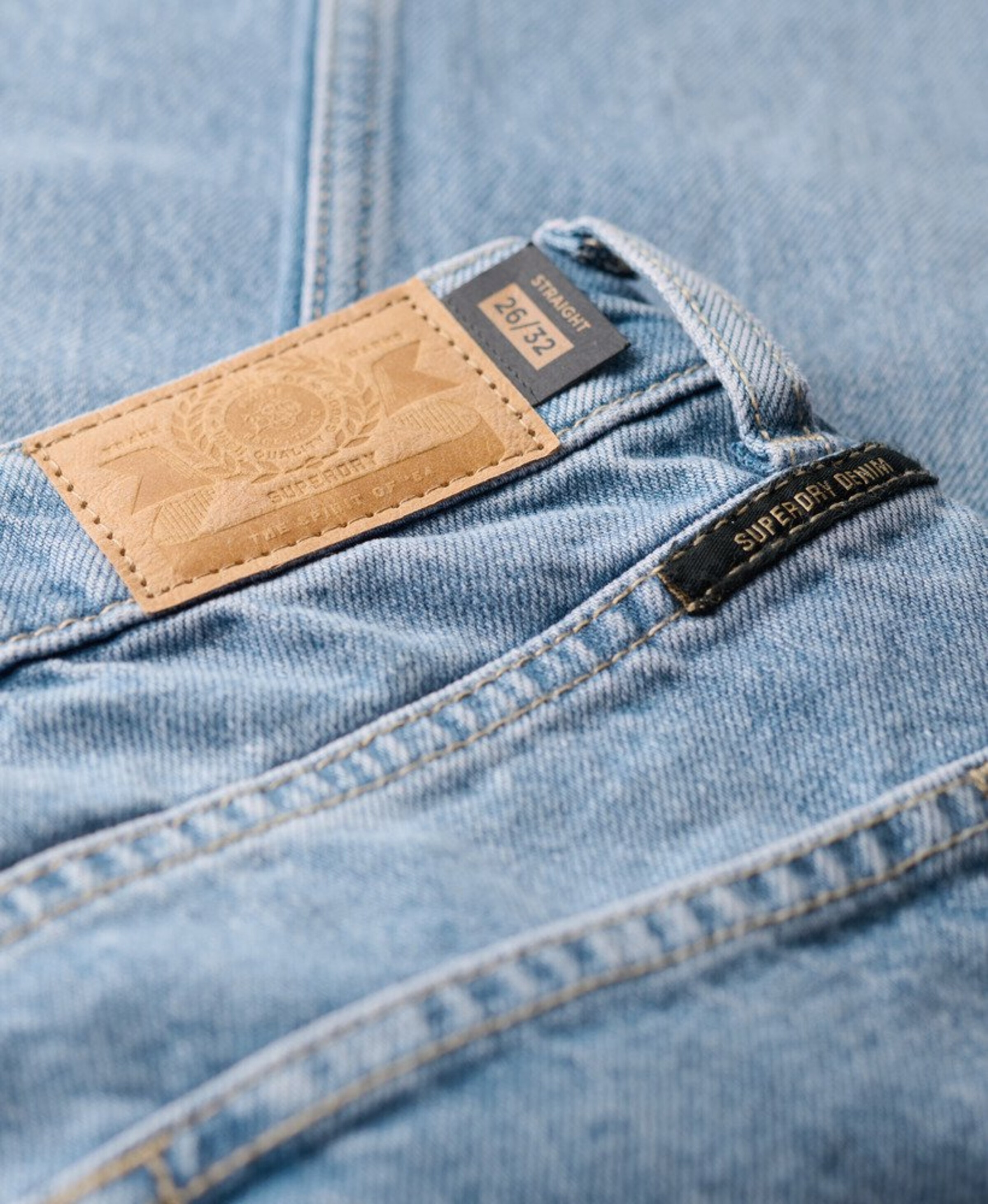 Superdry & Co Regular Jeans in Blauw