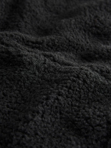 Next Csősálak - fekete