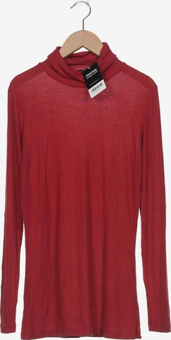 Closed Top & Shirt in L in Red: front