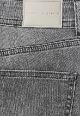Street One Studio Regular Jeans in Grey
