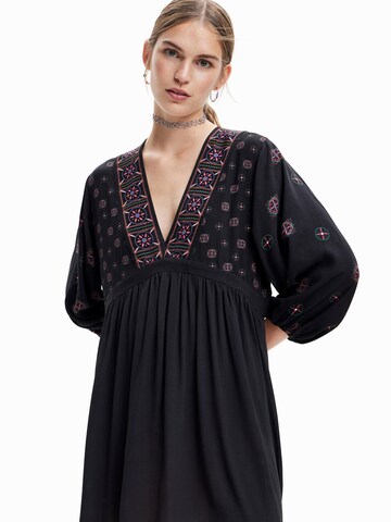 Desigual Kleid 'CRETA' in Schwarz: predná strana