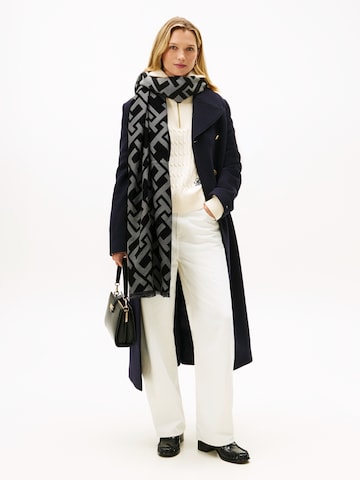 TOMMY HILFIGER Scarf in Black