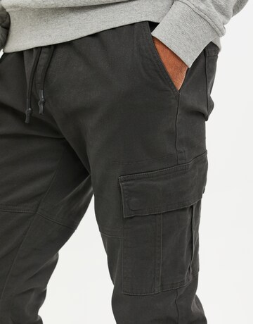 Threadbare Slimfit Hose 'Bloomfield' in Grau