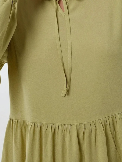 Hiccup Robe en kiwi, Vue avec produit