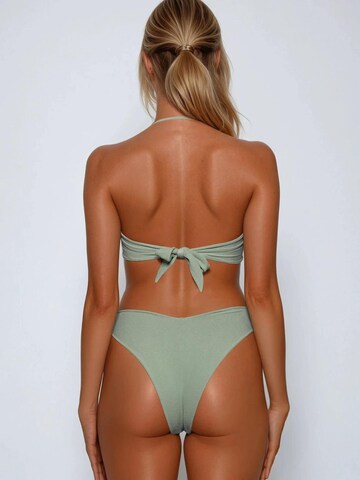 Flavia Valentini - Bandeau Bikini 'Bikini Bandeau con Conchiglie – Verde & Azzurro' en verde