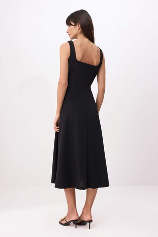 Trendyol - Vestido de gala en negro