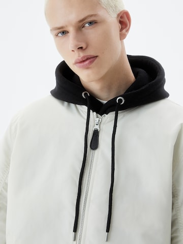 Pull&Bear Between-season jacket in White