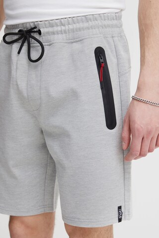 !Solid Regular Broek 'Vinnie ' in Grijs